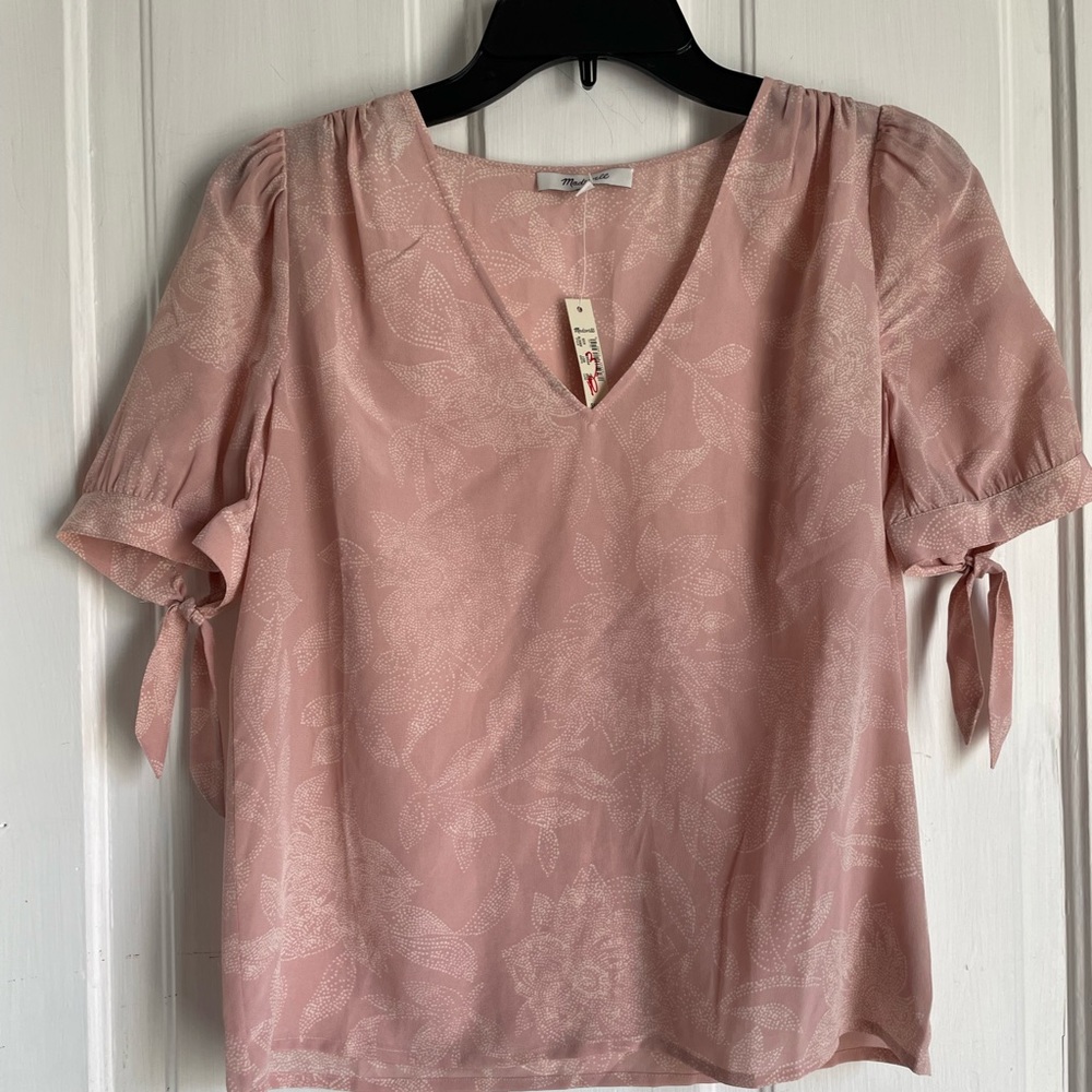 Madewell silk v-neck tie sleeve top in pindot blooms